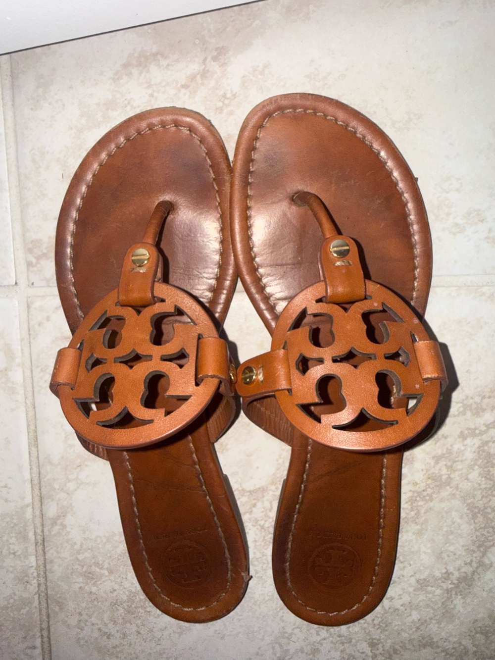 Tory Burch Brown Leather Logo Cutout Thong Sandals